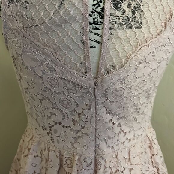 Express Pink Lace Tiered Style Dress Feminine Contemporary Boho Cottage Core - Picture 13 of 16